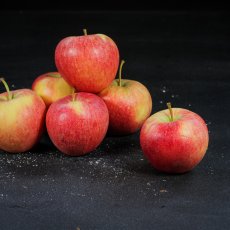 Jablká červené Evelina 1kg
